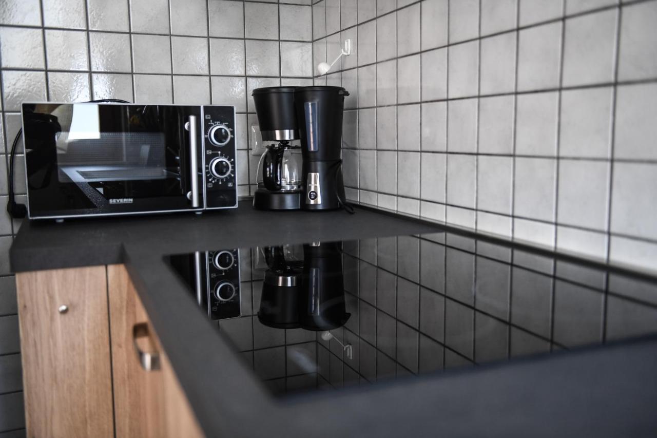 Blue Apartment - A Due Passi Dal Lago, Parcheggio Privato Lazise Eksteriør billede