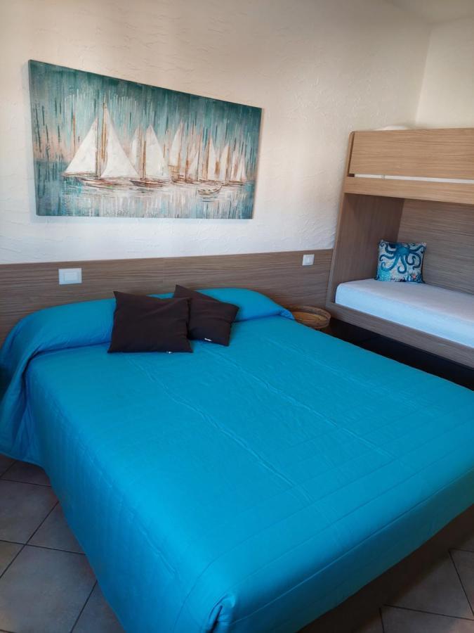 Blue Apartment - A Due Passi Dal Lago, Parcheggio Privato Lazise Eksteriør billede