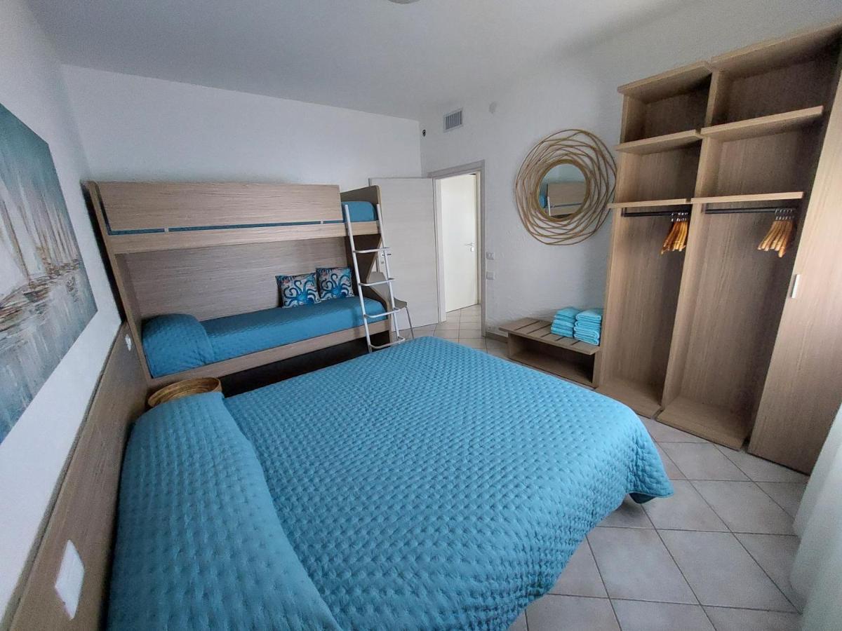 Blue Apartment - A Due Passi Dal Lago, Parcheggio Privato Lazise Eksteriør billede