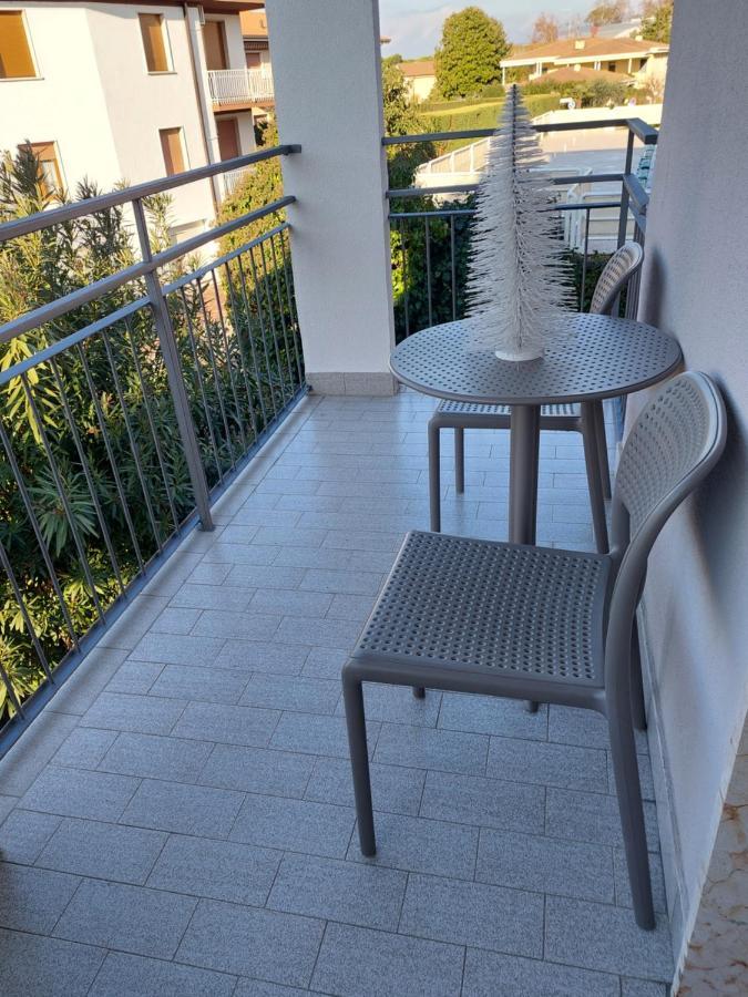 Blue Apartment - A Due Passi Dal Lago, Parcheggio Privato Lazise Eksteriør billede